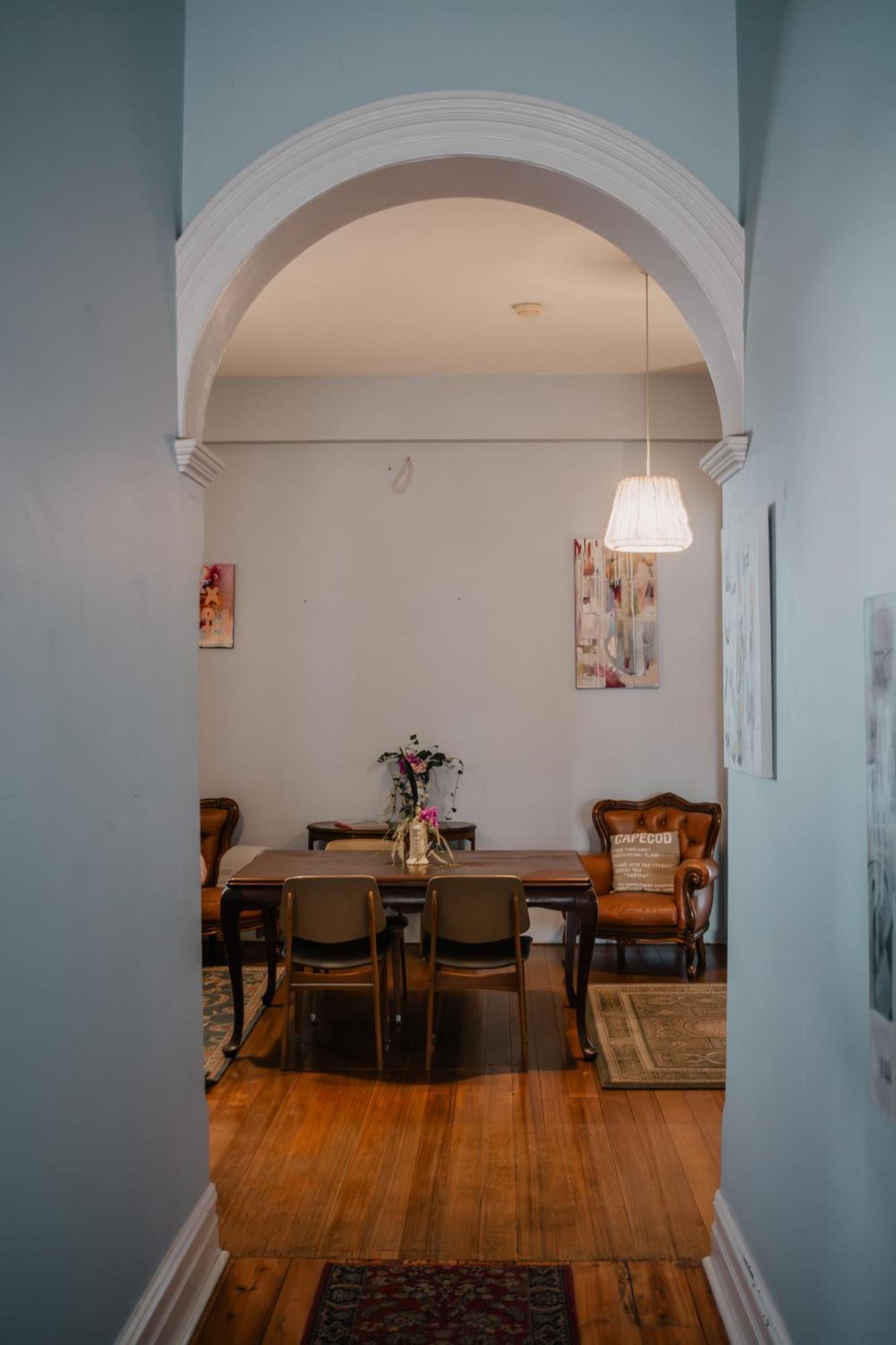 La Cochon Rose Motel Saint Arnaud エクステリア 写真